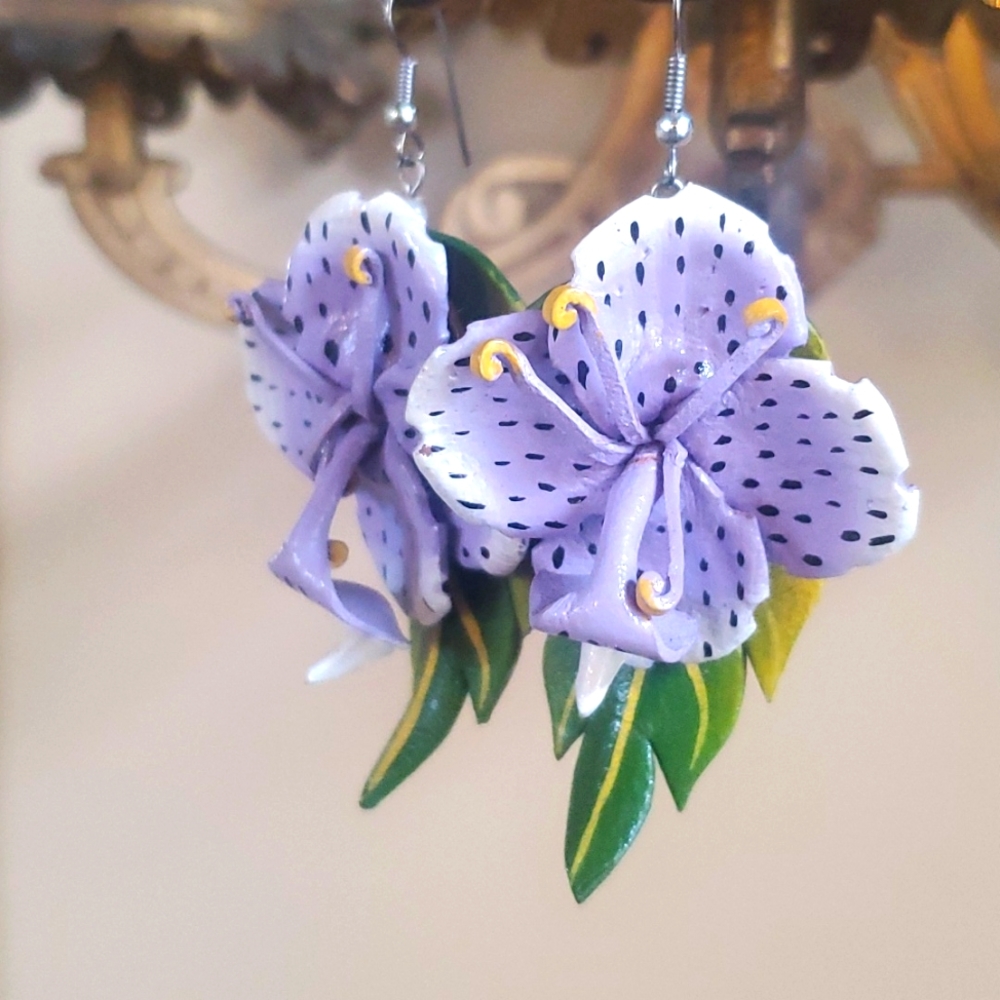 Handmade Vintage Leather Lilly Earrings perfect for spring!!